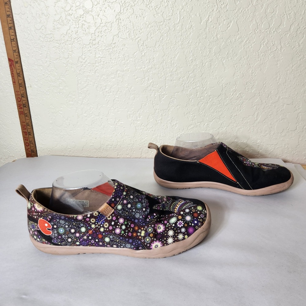 UIN Art Travel Shoes Womens 10.5 Black Floral Hamsa Slip On Loafers 92012001W